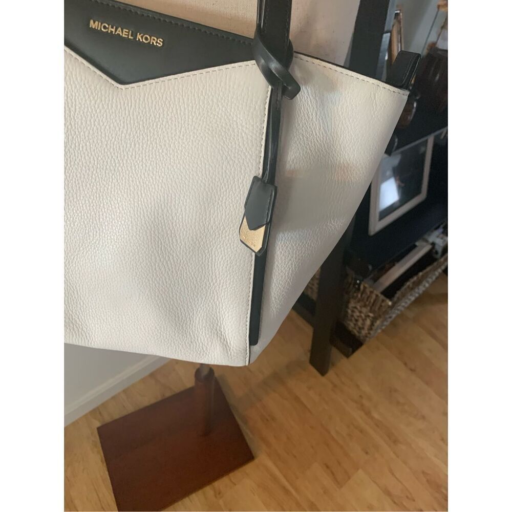 Michael Kors white and black tote work tote leather tote - Picture 2 of 7